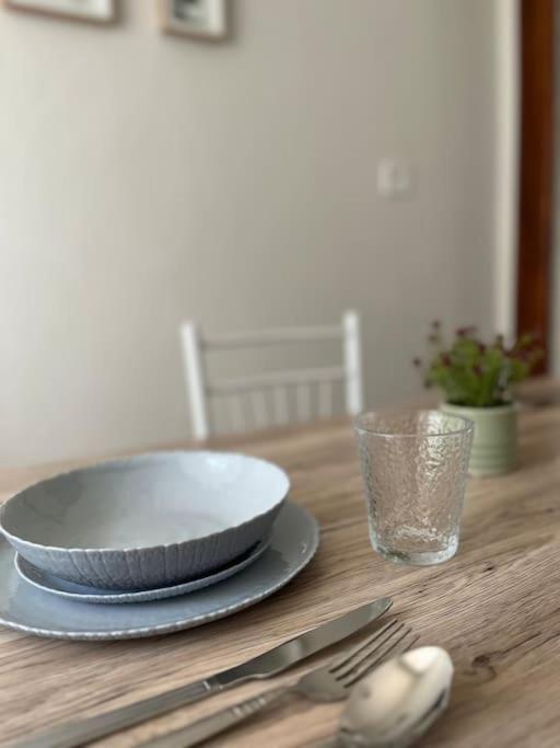 Apartament Eirini'S House Paralia Dionisiou Zewnętrze zdjęcie